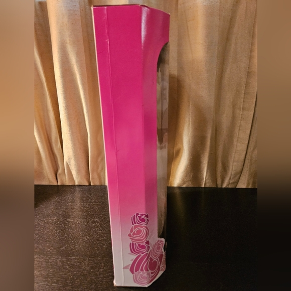 NIB Vintage 1992 Romantic Bride Barbie - Picture 4 of 5